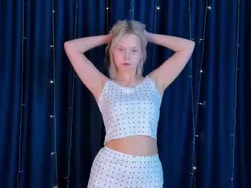 sooft_girl on Chaturbate 