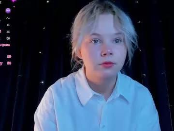 sooft_girl on Chaturbate 