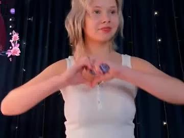 sooft_girl on Chaturbate 