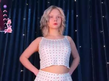 sooft_girl on Chaturbate 