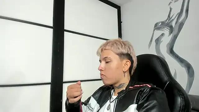 AlanRed_ on StripChat 