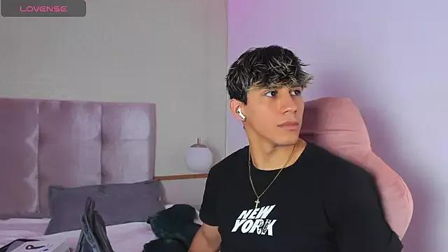 Allex_Cano on StripChat 