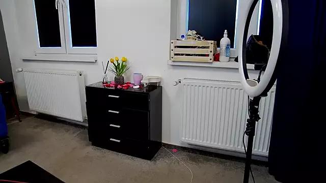 AnneHove on StripChat 
