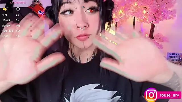 Aryrouse on StripChat 