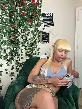 butterflybootyy on StripChat 