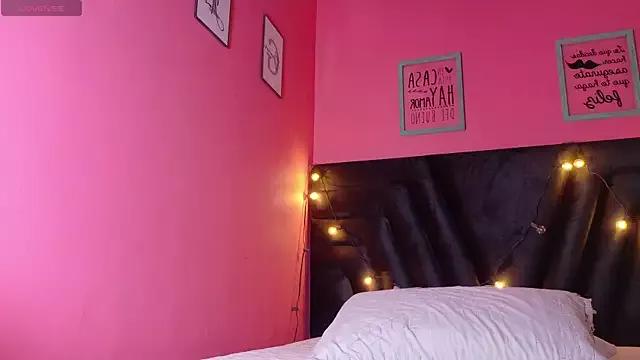 cattaleeyaa on StripChat 