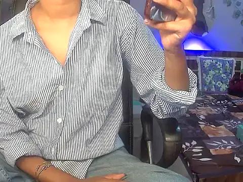 chocolaty--81 on StripChat