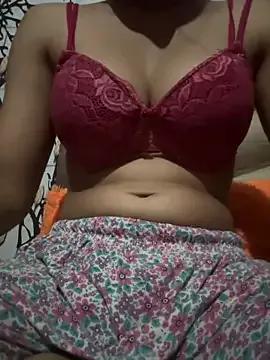 Collegegirl222 on StripChat 