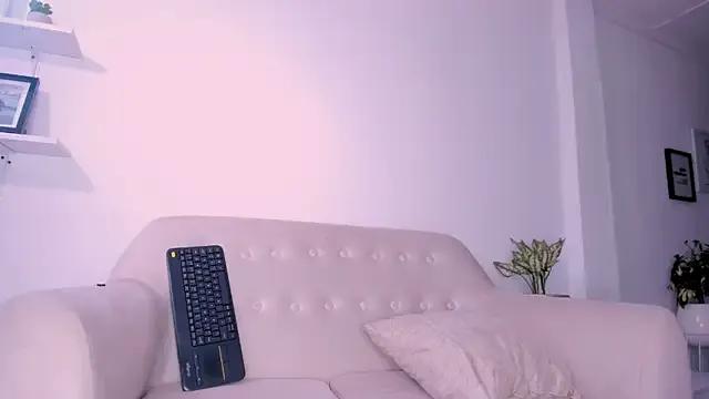 DannaHyde on StripChat 