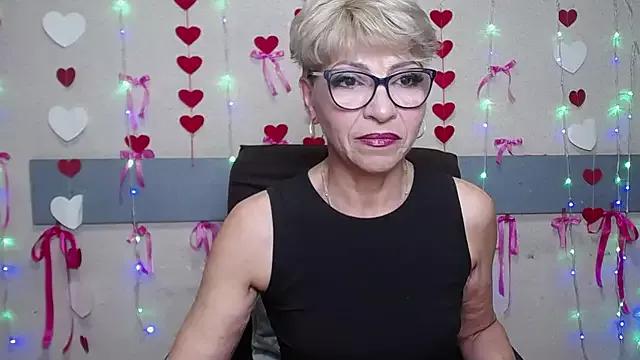 EllaBonito on StripChat 