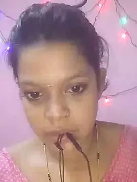 IAMNOTI from StripChat is Freechat