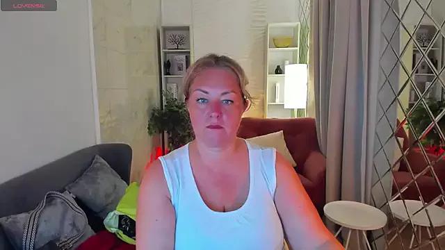JenniferLight on StripChat 