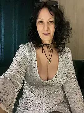 Katie-n from StripChat is Freechat