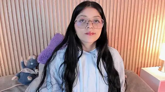lana_dol on StripChat 