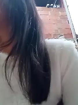 Leslly_ on StripChat 