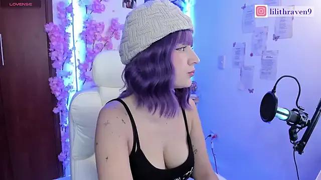 Lilith_Raven_ on StripChat 