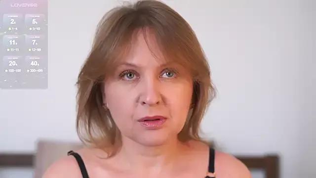 LitleSun on StripChat 