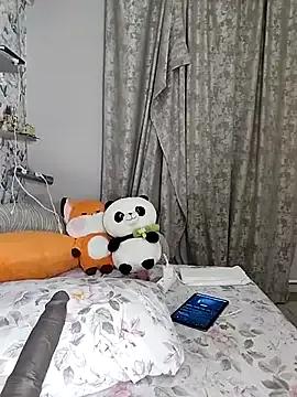 Lola_Hale on StripChat 