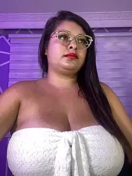 MiiaaJoness on StripChat 