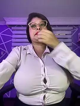 MiiaaJoness on StripChat 