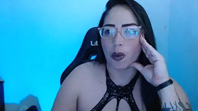 natashasmithe on StripChat 