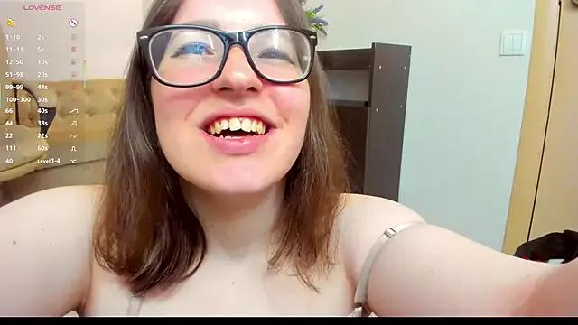 Peneloppa_Star on StripChat 