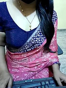 Pooja-05 on StripChat 