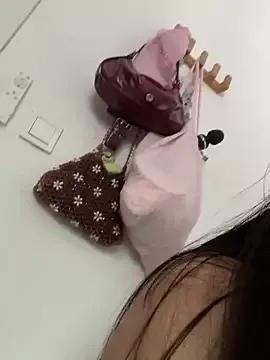 SashaLuss_ on StripChat 
