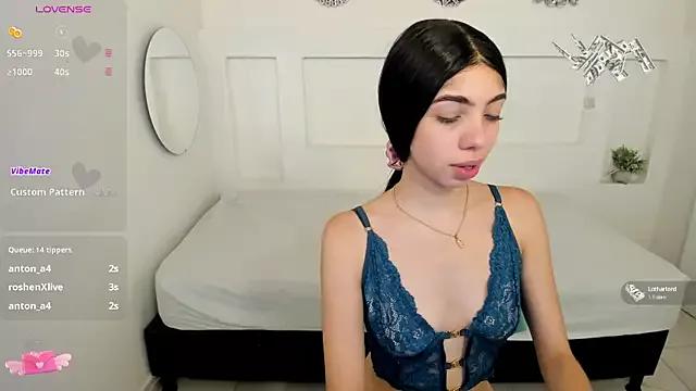 SusanRoss8 on StripChat 