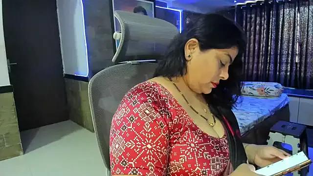 tarivishu23 from StripChat is Freechat