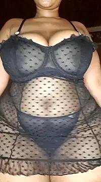 thicktash from StripChat is Freechat