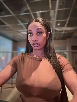 VannessaJj on StripChat 